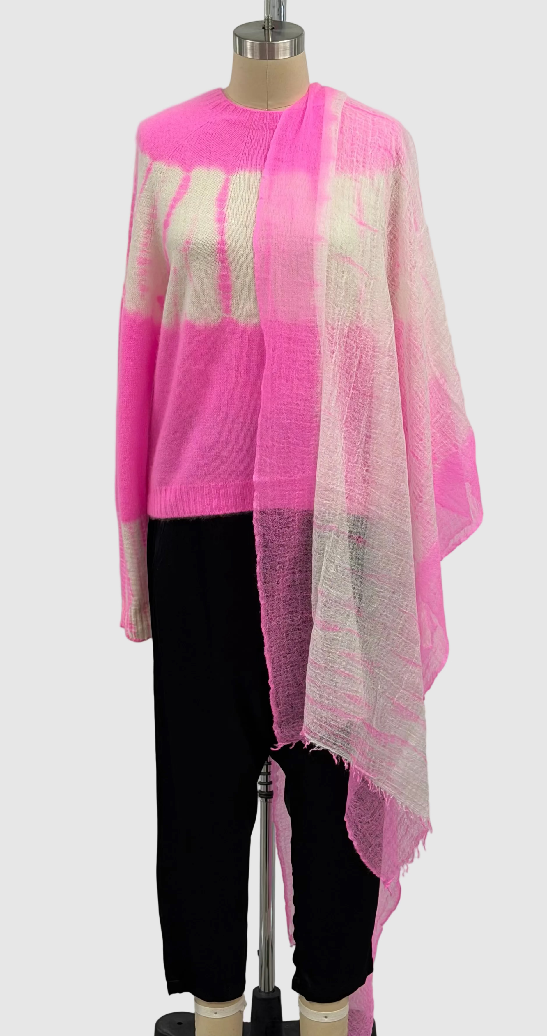 Suzusan Hand-Woven Feather Weight Cashmere Shawl Pink White Tesuji Yoroidan Shibori