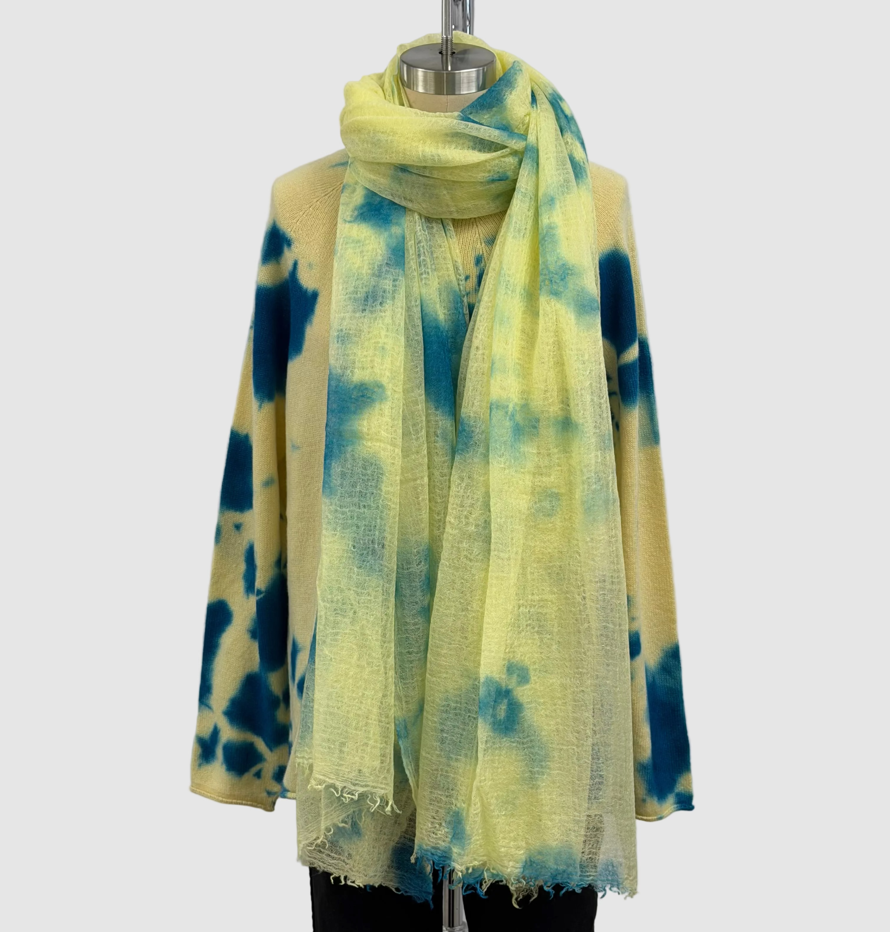 Suzusan Feather Weight Large Cashmere Shawl Buttercup & Marine Blue Madara Shibori