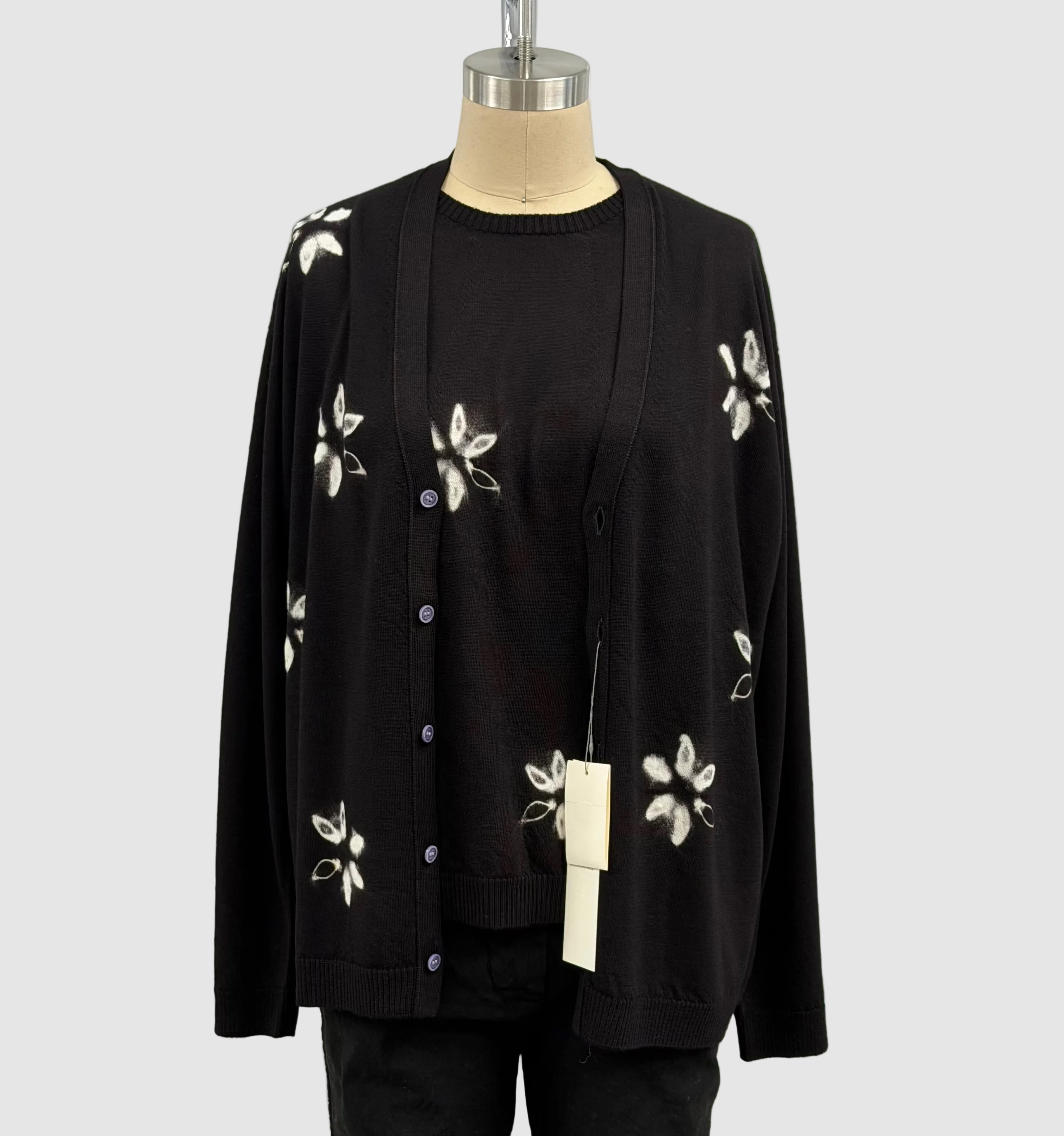 Suzusan Washable Merino Wool Cardigan Kochou Shibori Black & Natural White