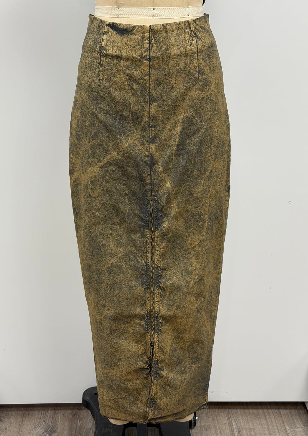 Masnada Laminated Stretch Linen Skirt in Olive