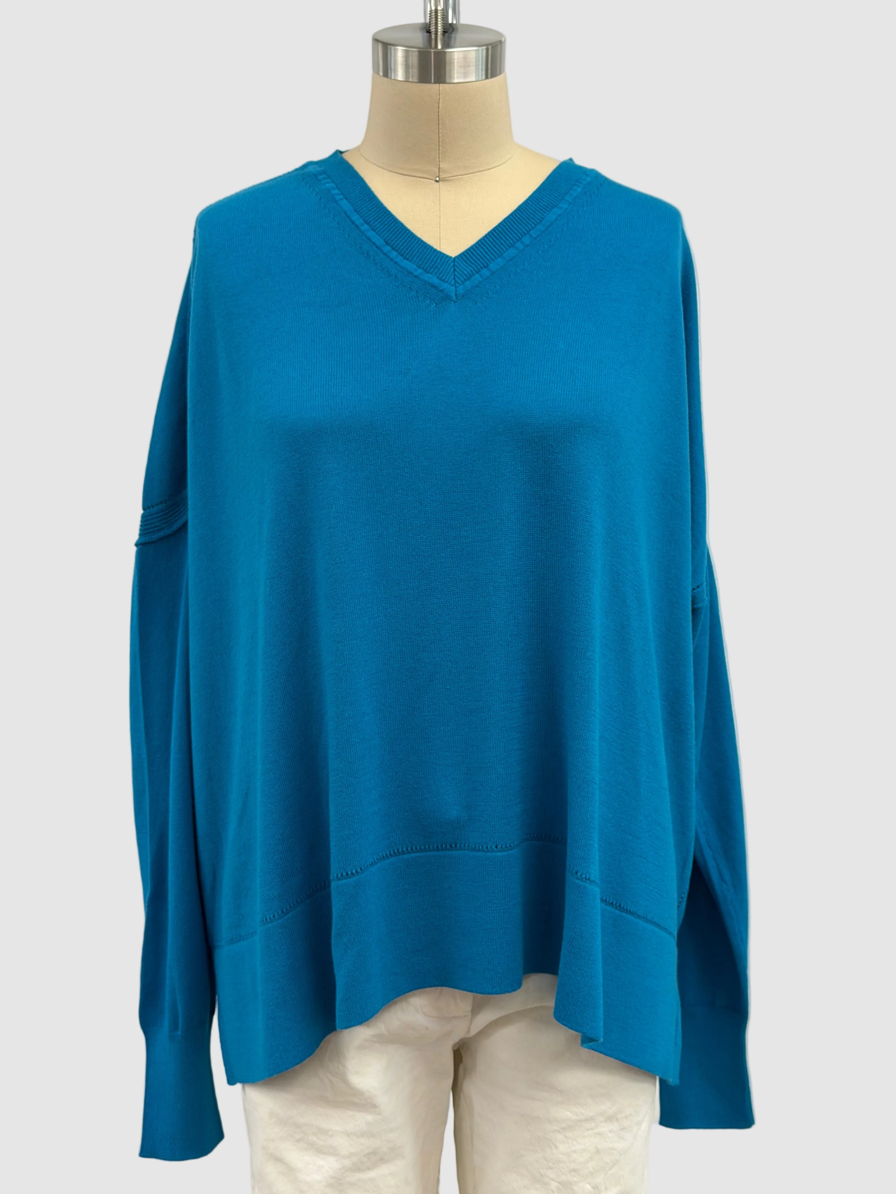 Michael Gabriel Oversized V Neck Cotton Sweater In Topaz