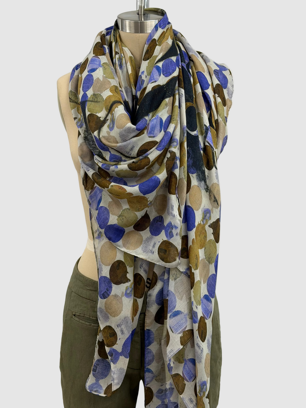 Printed Artworks Audrey Hepburn Scarf in Purple