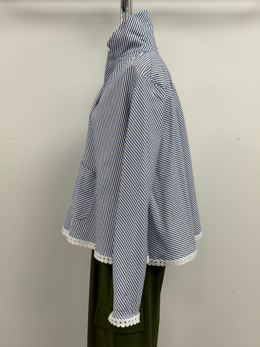 Vitamin Ballerina Jacket in Navy and White
