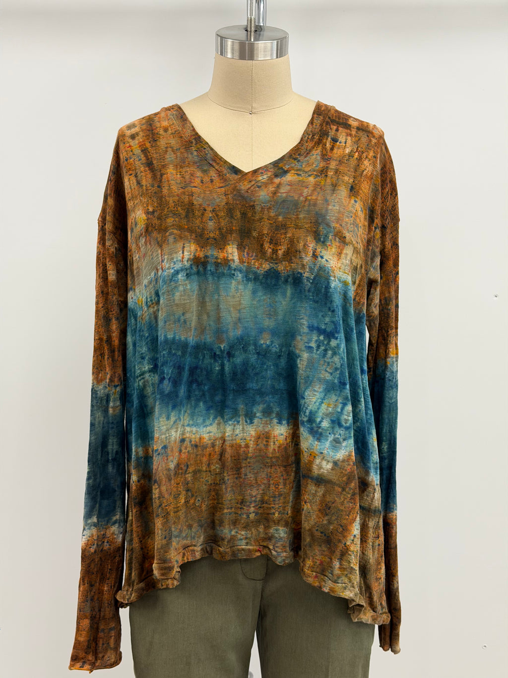 Gilda Midani Trap Long Sleeve Tee in Green Blitz