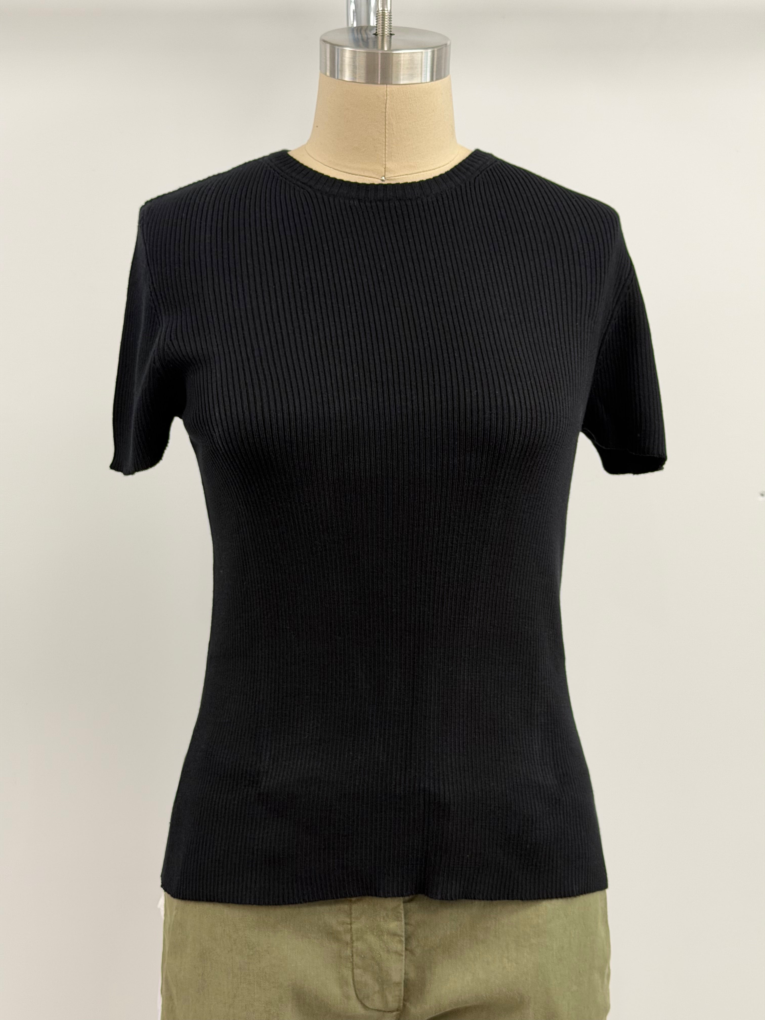 Lars Andersson Short Sleeve Crew Neck Top in Black