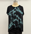 Annie Turbin Short Sleeve Scoop Neck Tee in Turquoise/Black Tie Dye