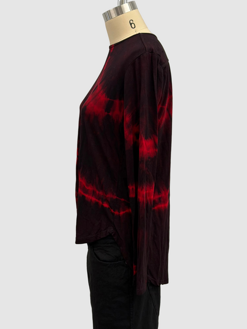Annie Turbin High-Low Long Sleeve Top in Red Black Meteor