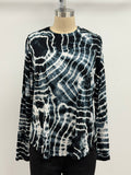 Annie Turbin High-Low Long Sleeve Top in Black and White Infinite Meteor Shower