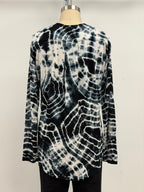 Annie Turbin High-Low Long Sleeve Top in Black and White Infinite Meteor Shower