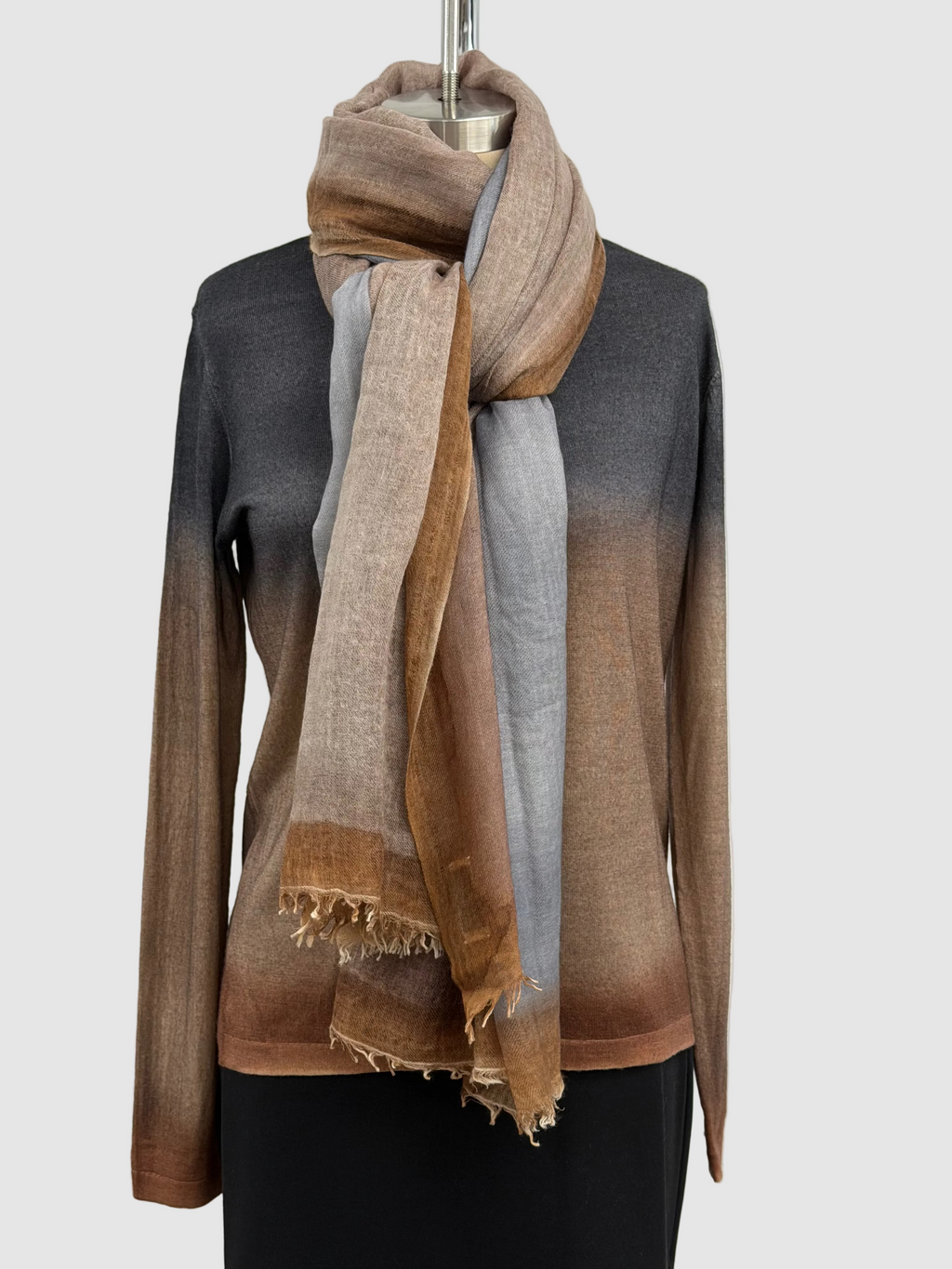 Soren Crew in Hand-Dyed Cashmere in French Roast