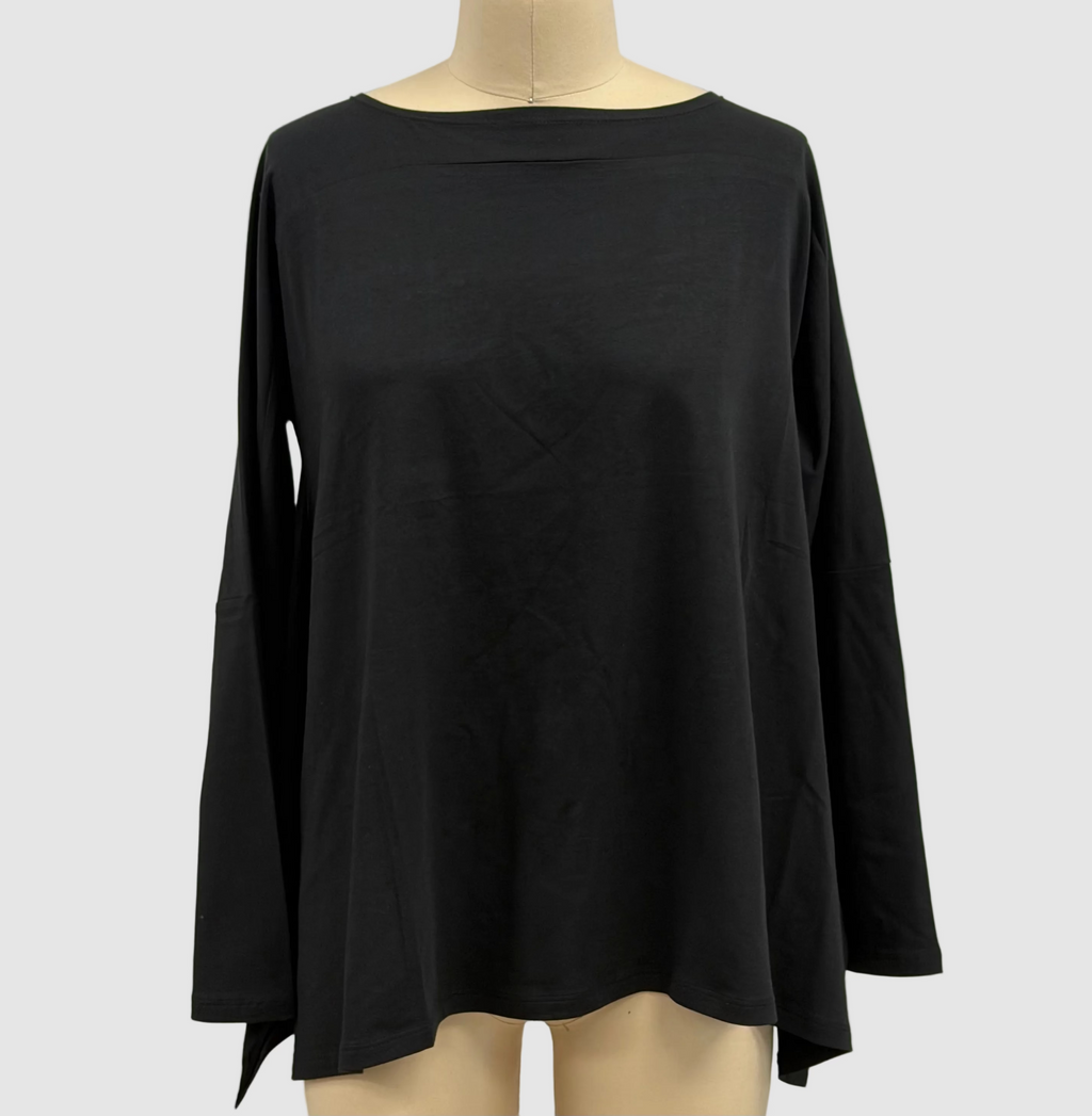 Matthildur Sama Top in Black