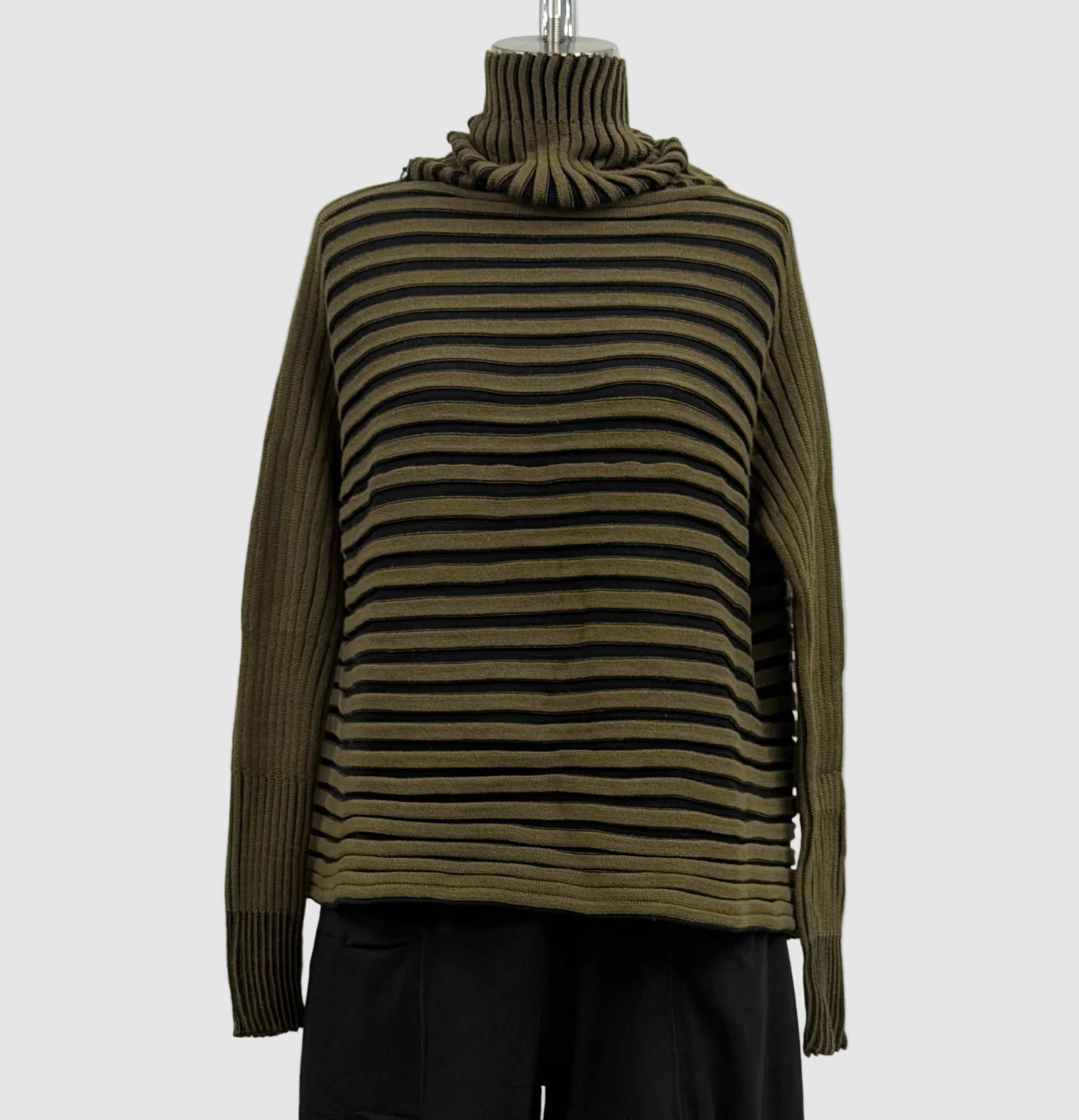 Matthildur Timo Sweater Black/ Olive