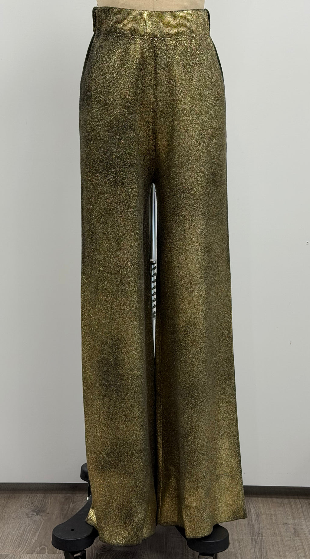 Avant Toi Wool Cashmere Laminated Palazzo Pants In Gold