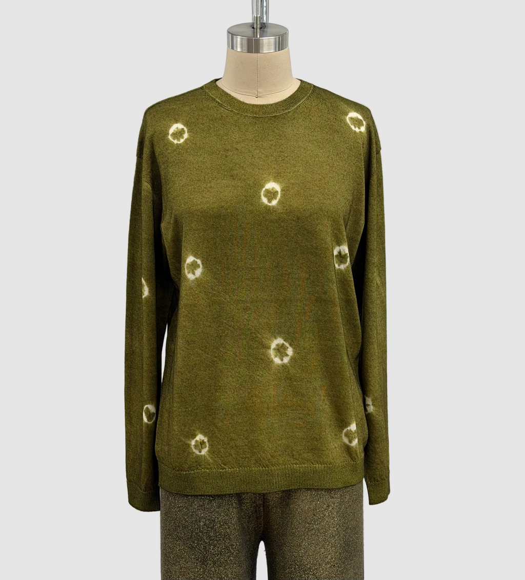 Suzusan Washable Merino Wool Crewneck Pullover Makiage Shibori Nemaki in Olive/ White