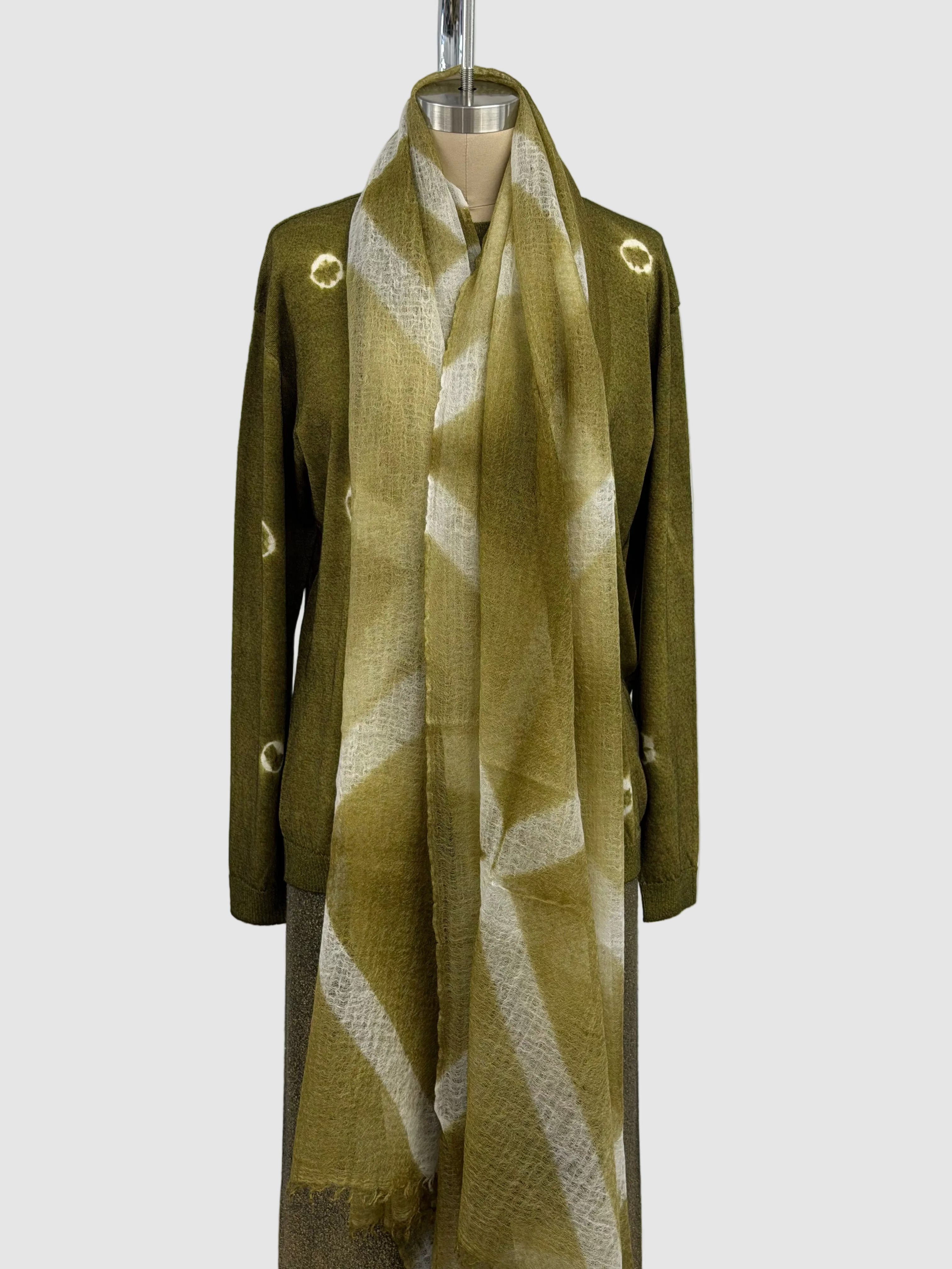Suzusan Hand Woven Feather Weight Large Cashmere Shawl in Itajime Shibori X Olive/White