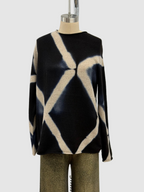 Suzusan Cashmere Seamless Long Pullover in Itajime Shibori X Black/Sand