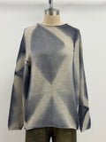 Suzusan Cashmere Seamless Long Pullover in Itajime Shibori X Silver Gray/Light Gray
