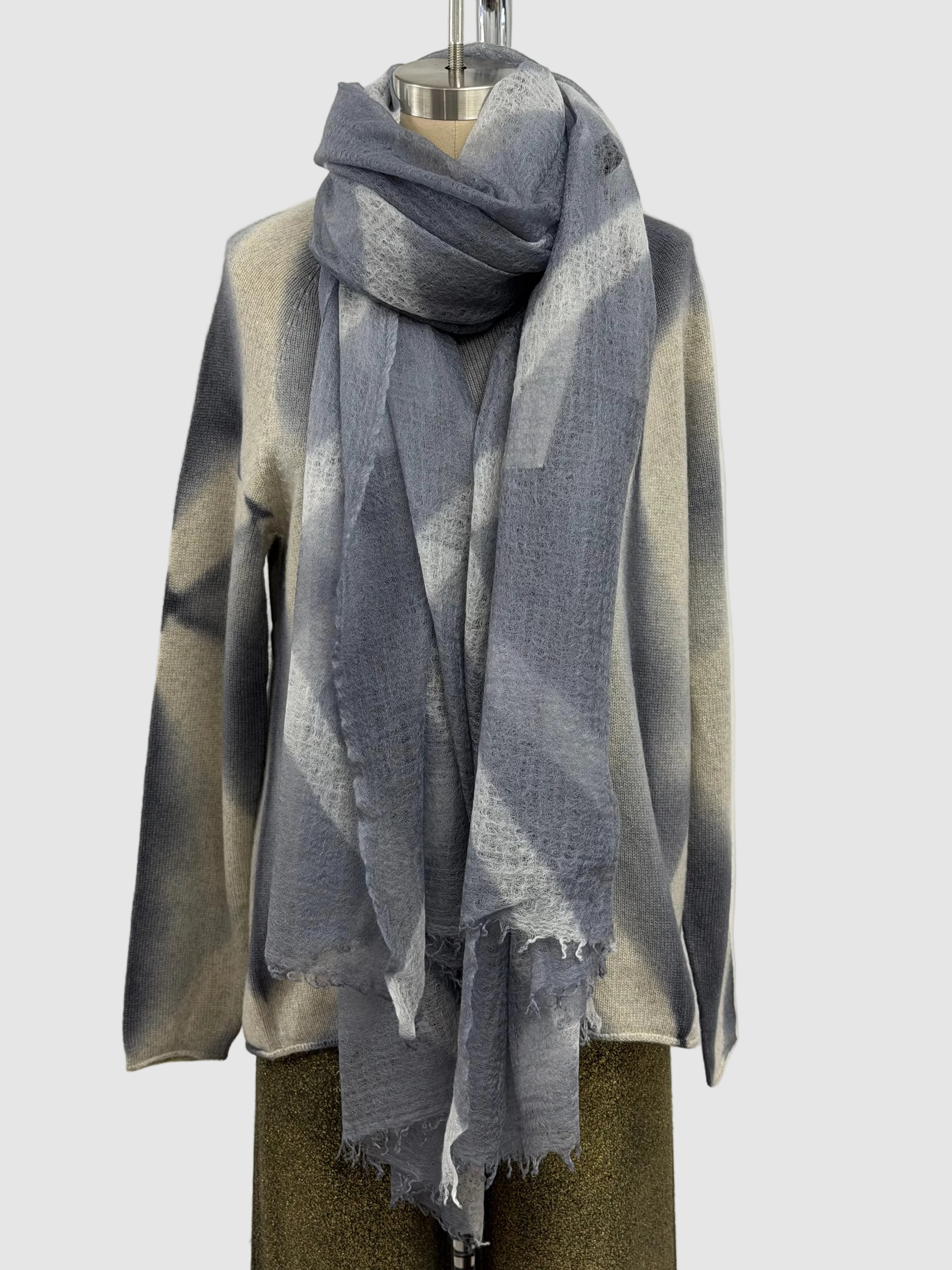Suzusan Hand Woven Feather Weight Large Cashmere Shawl in Itajime Shibori X Silver Gray/Light Gray
