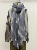 Suzusan Cashmere Seamless Long Pullover in Itajime Shibori X Silver Gray/Light Gray