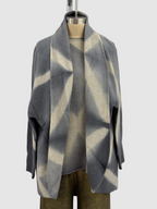 Suzusan Cashmere Seamless Long Pullover in Itajime Shibori X Silver Gray/Light Gray