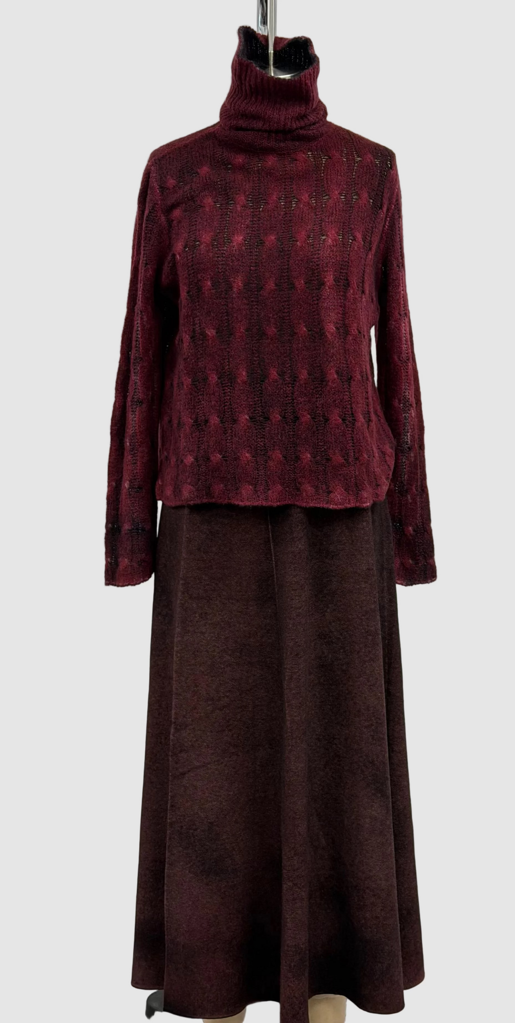 Avant Toi Hand-Painted Ultralight Cashmere Wool Needle Stitch Flared Skirt in N/ Bordeaux