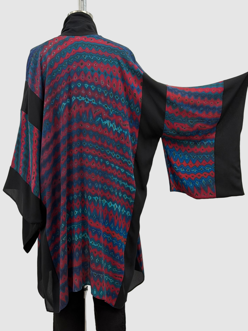 Carter Smith Silk Kimono and Obi in Red/Teal Shibori