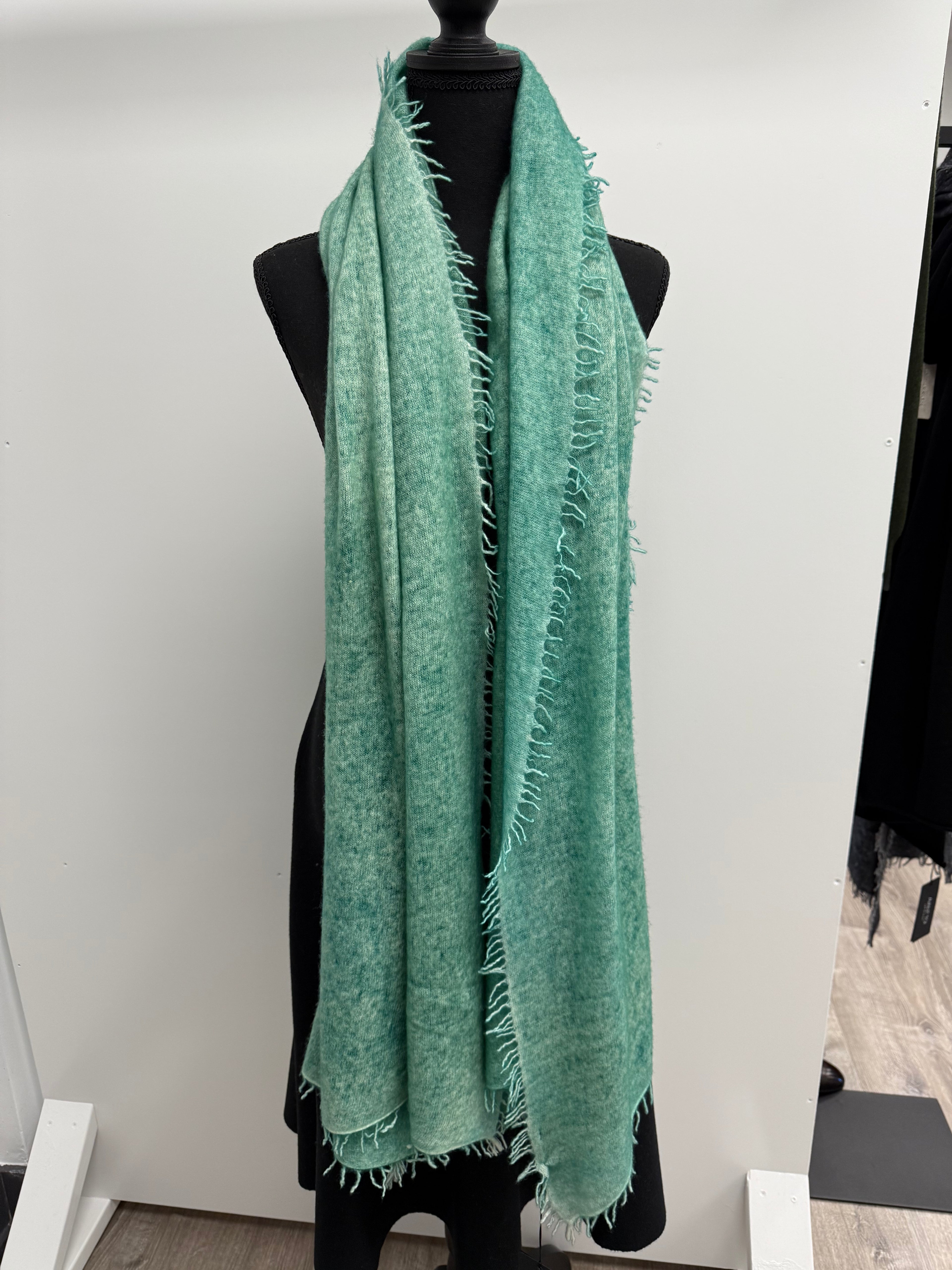 Avant Toi Cashmere Scarf in Wave