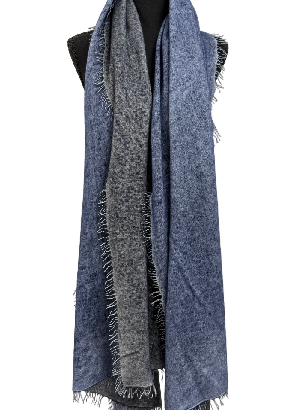 Avant Toi Bi-Color Cashmere Stola in Midnight/Carruba