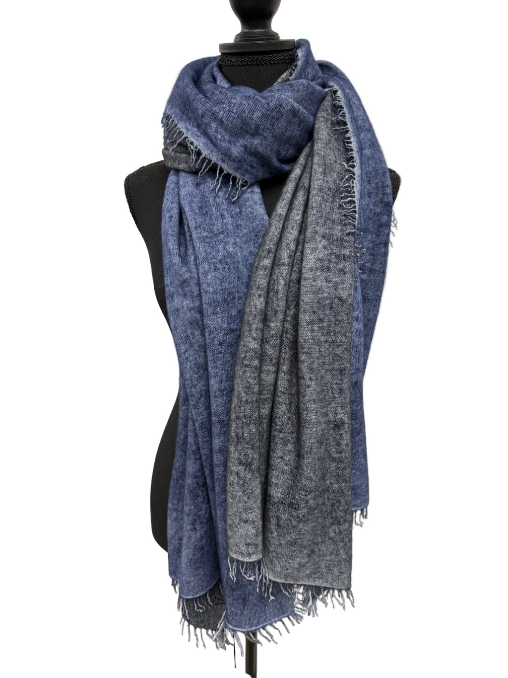 Avant Toi Bi-Color Cashmere Stola in Midnight/Carruba