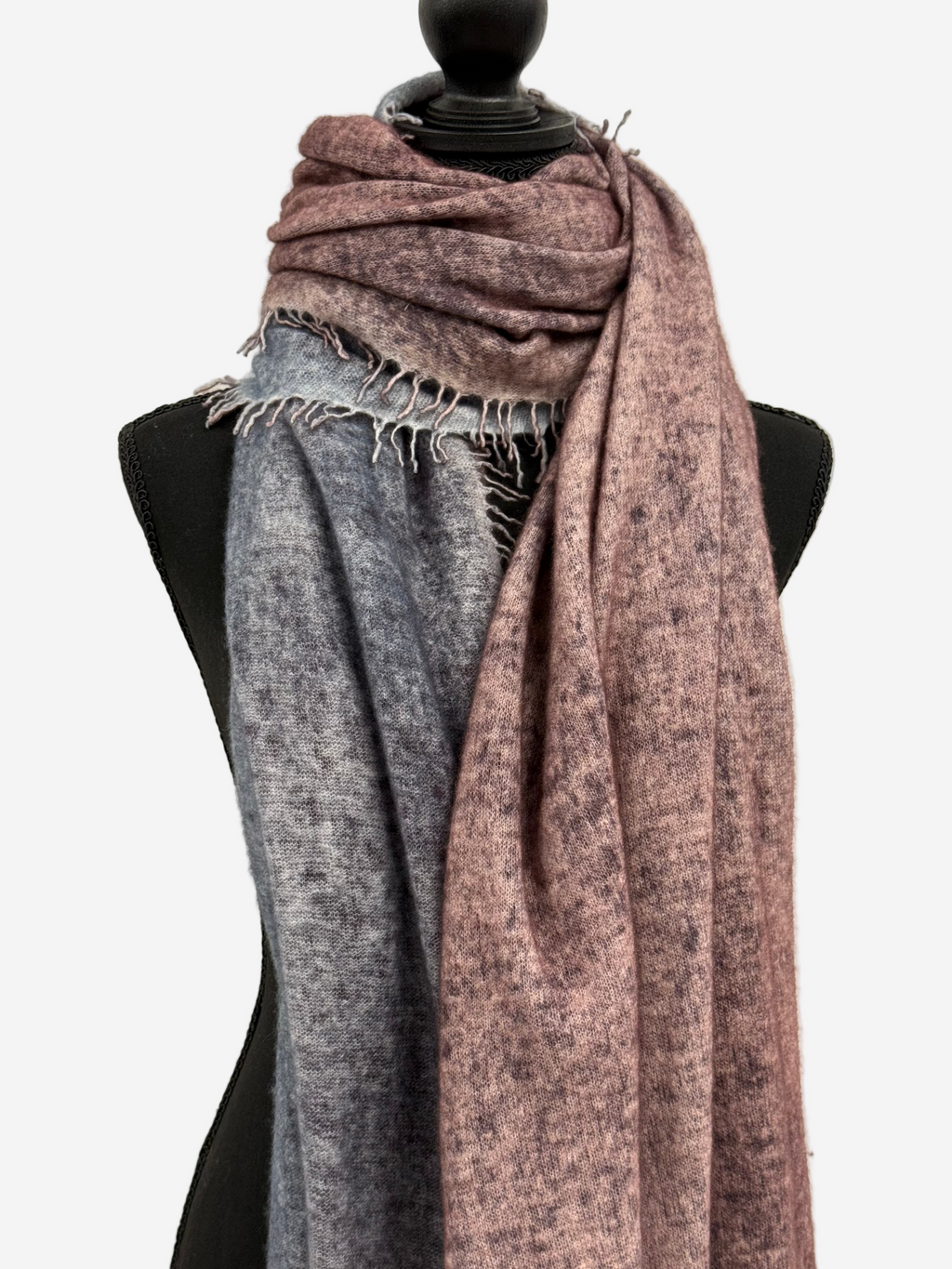 Avant Toi Bi-Color Cashmere Stola in Agata/Titanium