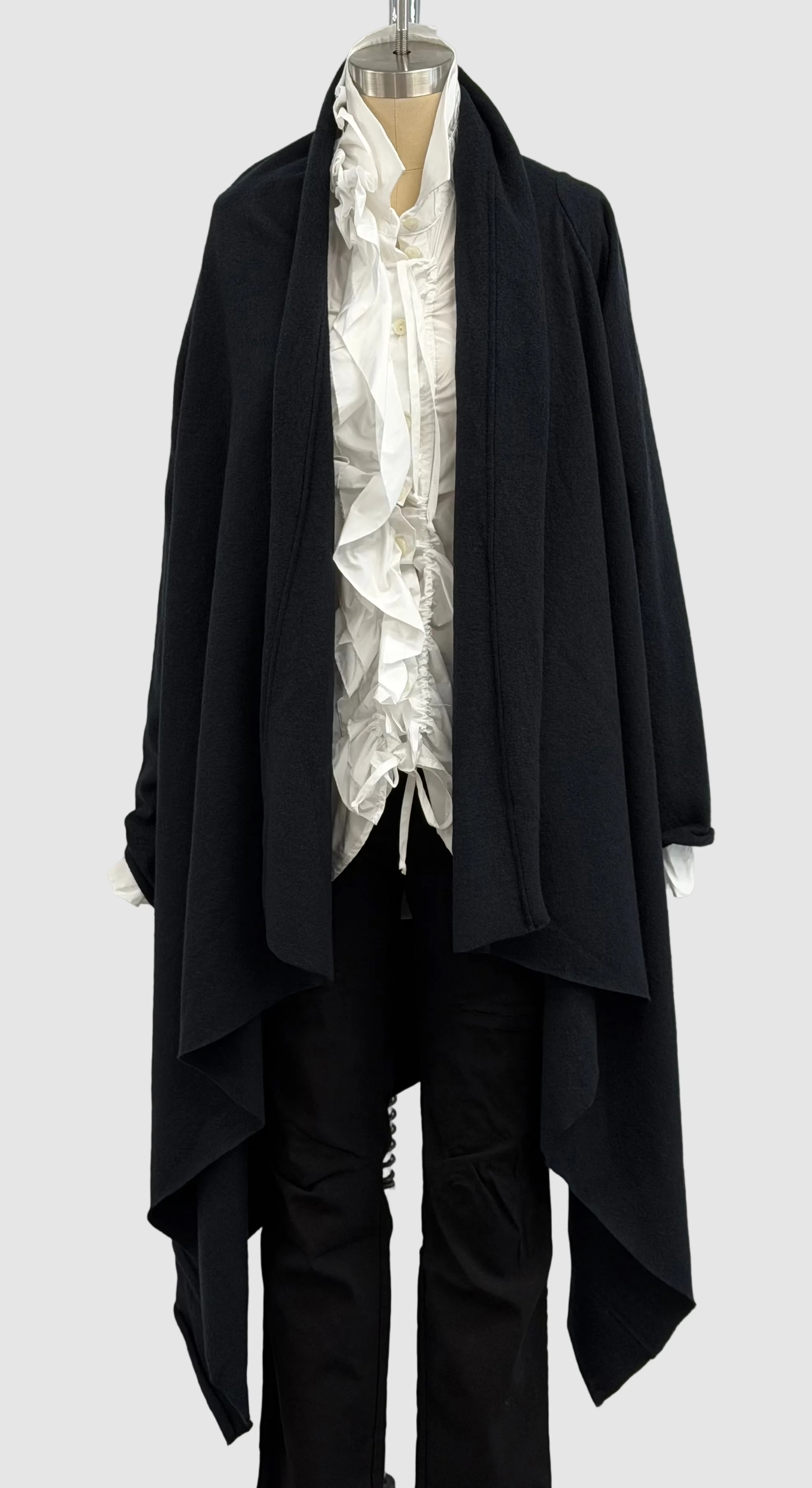 Katharina Hovman Ruffle Blouse Short in White