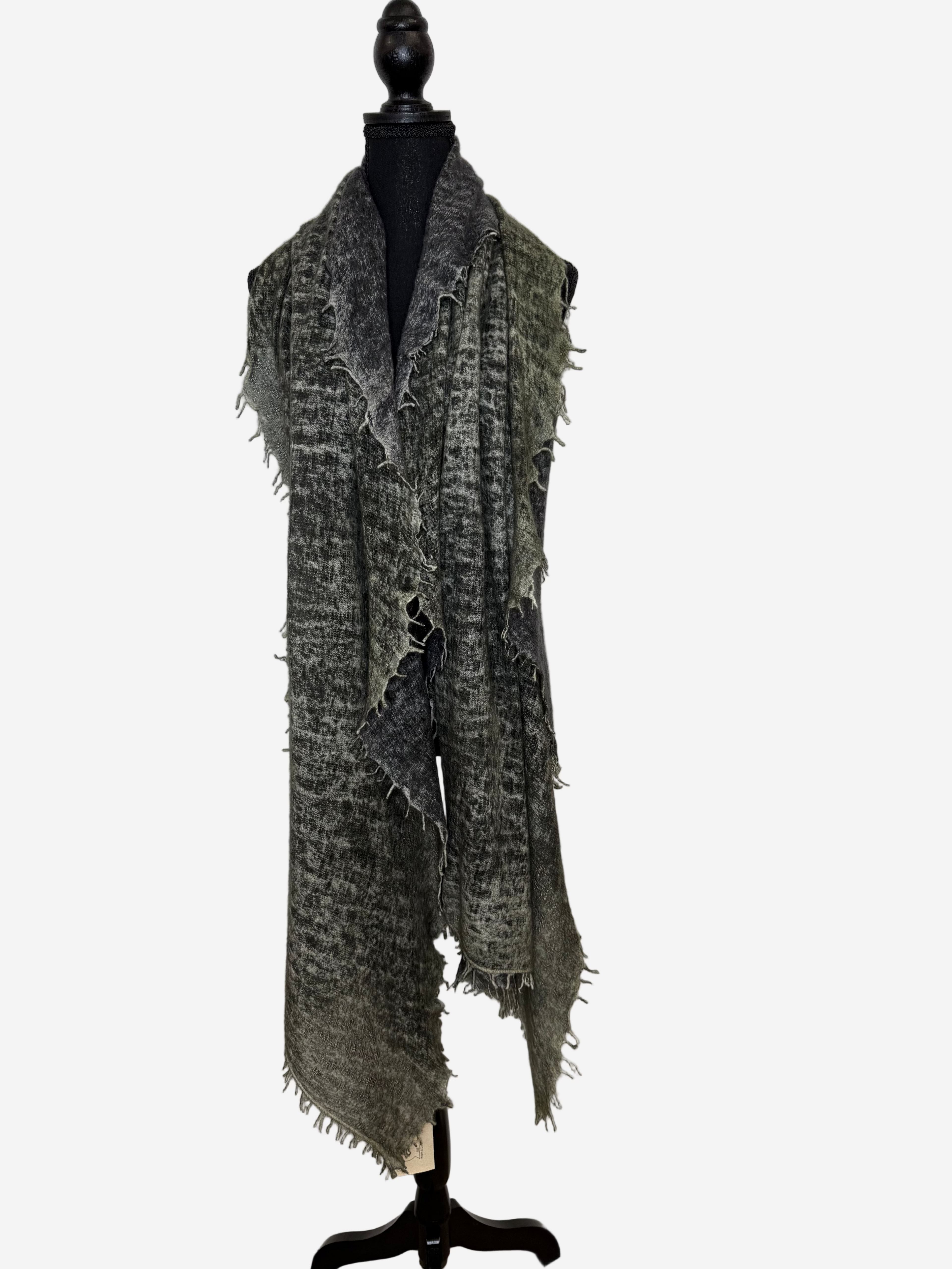 Fissore Bi-Color Cashmere Scarf in Olive/Charcoal