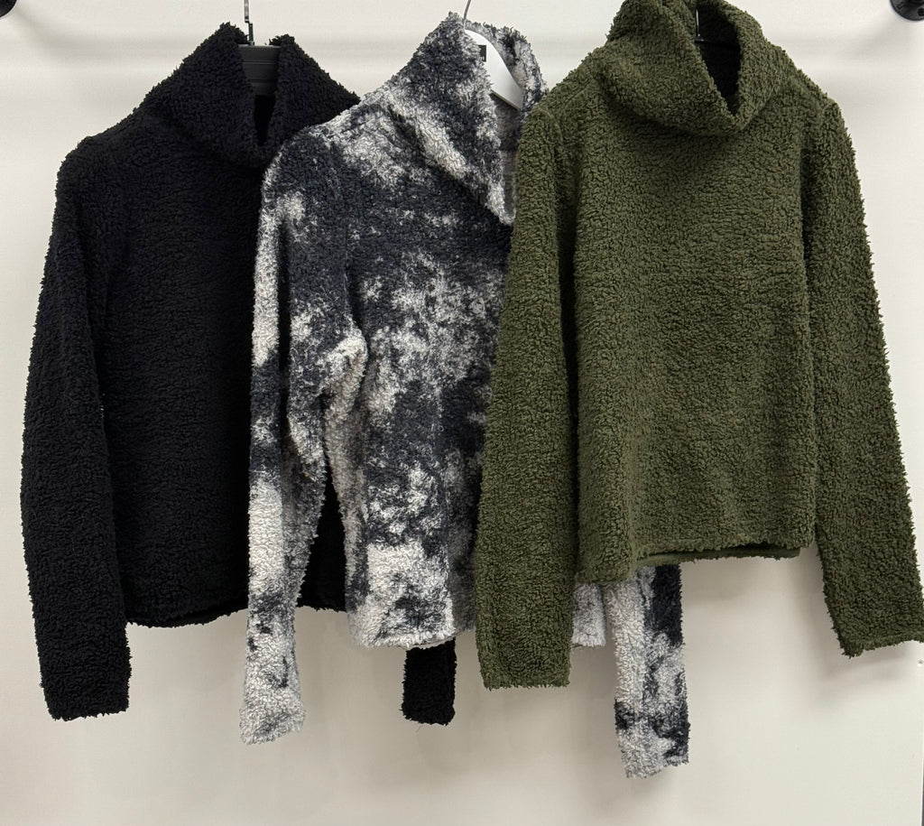 Privatsachen Fuzzy Organic Cotton Pullover in Satt