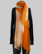 Suzusan Feather Weight Cashmere Shawl Tesuji Yoroidan Shibori In Burnt Orange/ White