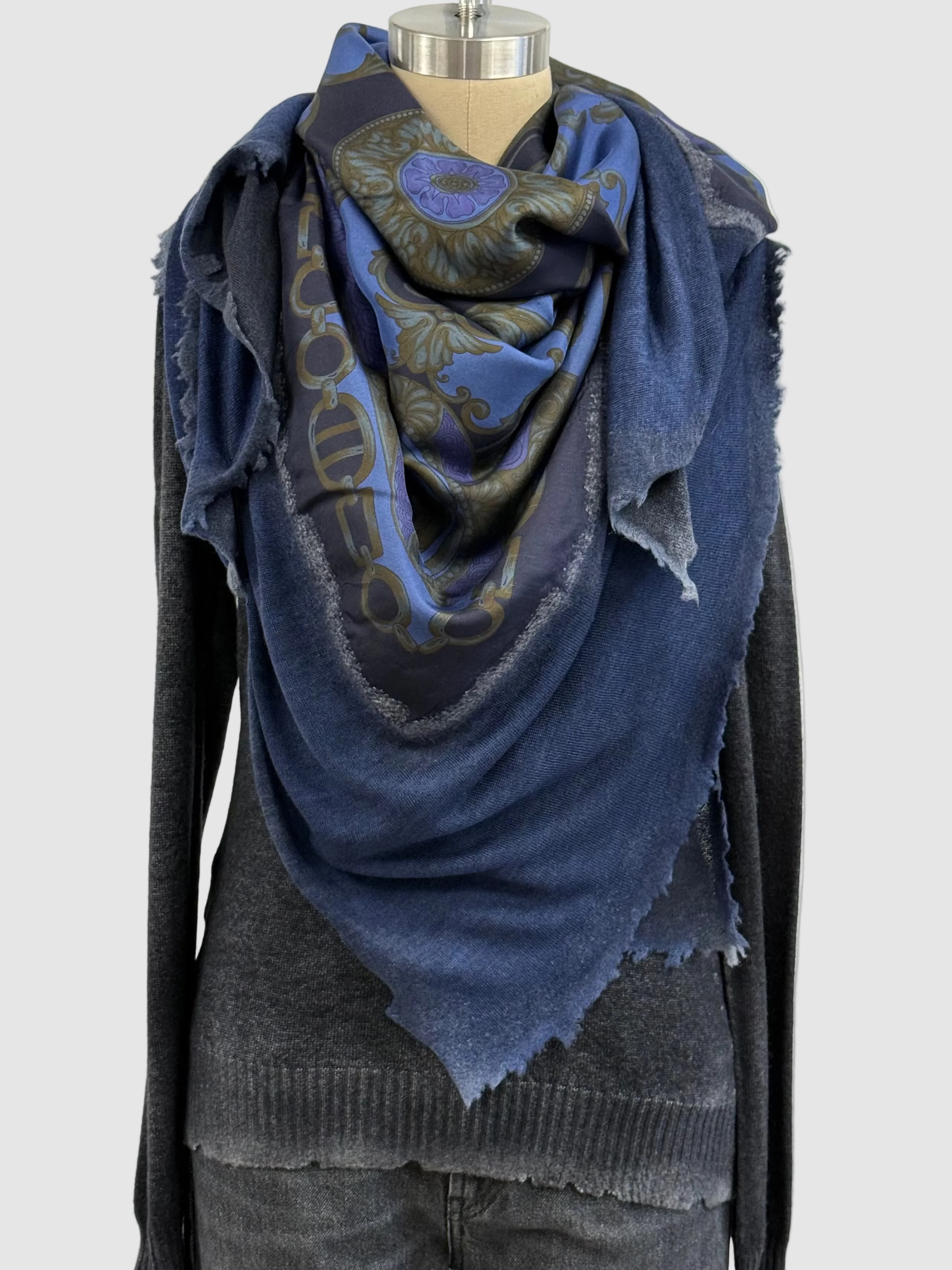 Avant Toi One of a Kind Quadrello Foulard Shawl in Navy