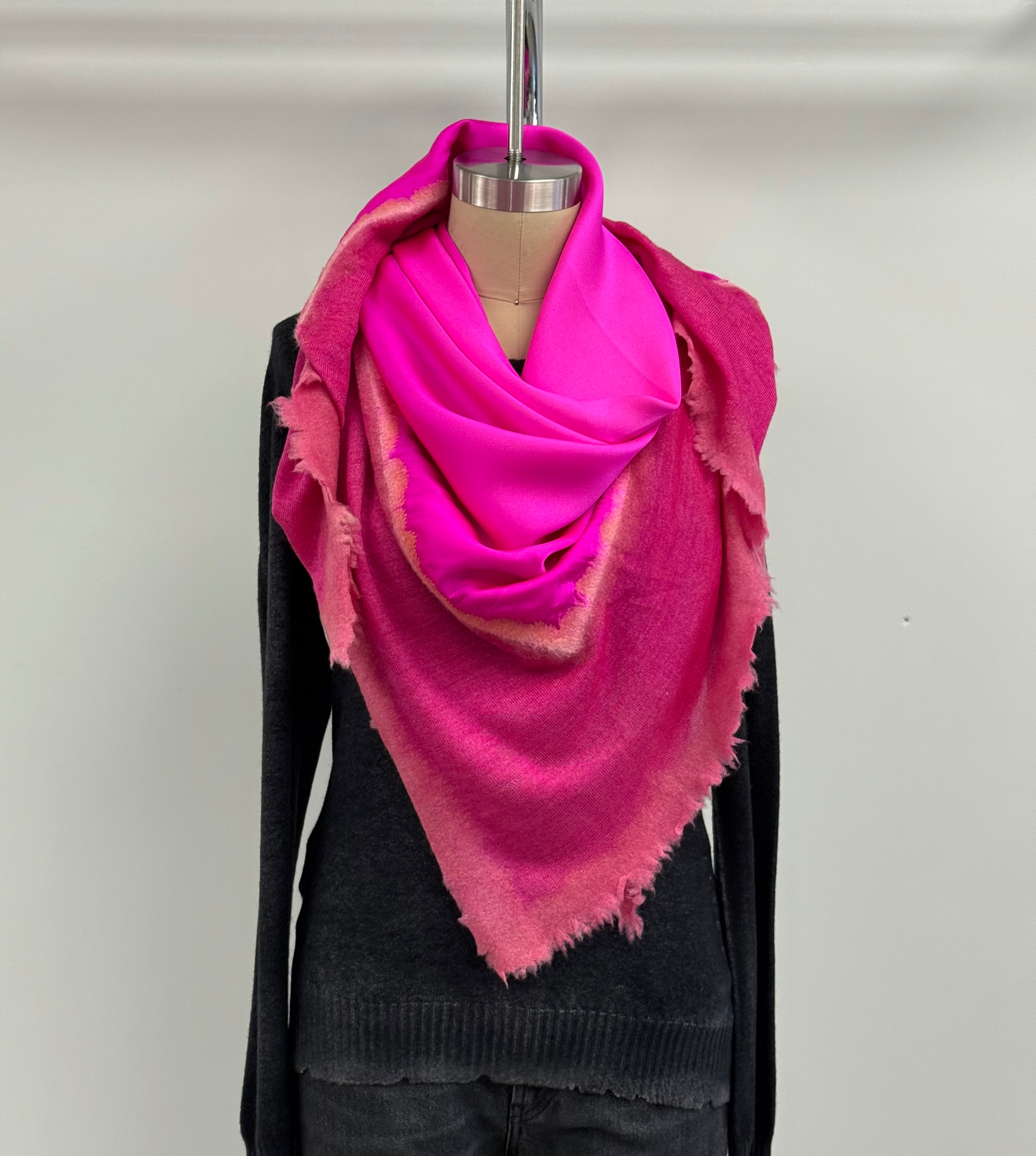 Avant Toi Quadrello Double Bicolor in Rosa Fluo/ Chili