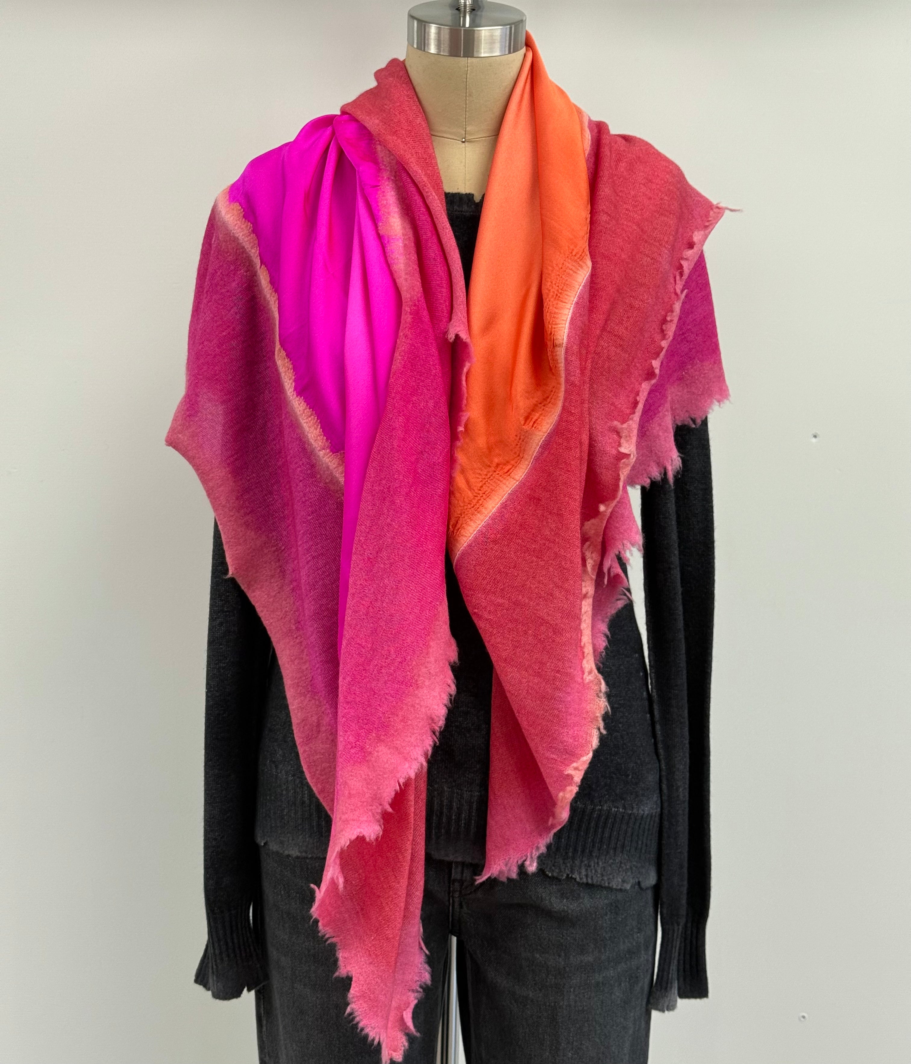 Avant Toi Quadrello Double Bicolor in Rosa Fluo/ Chili