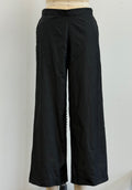 Katharina Hovman Lightweight Hosekurz Pants in Black