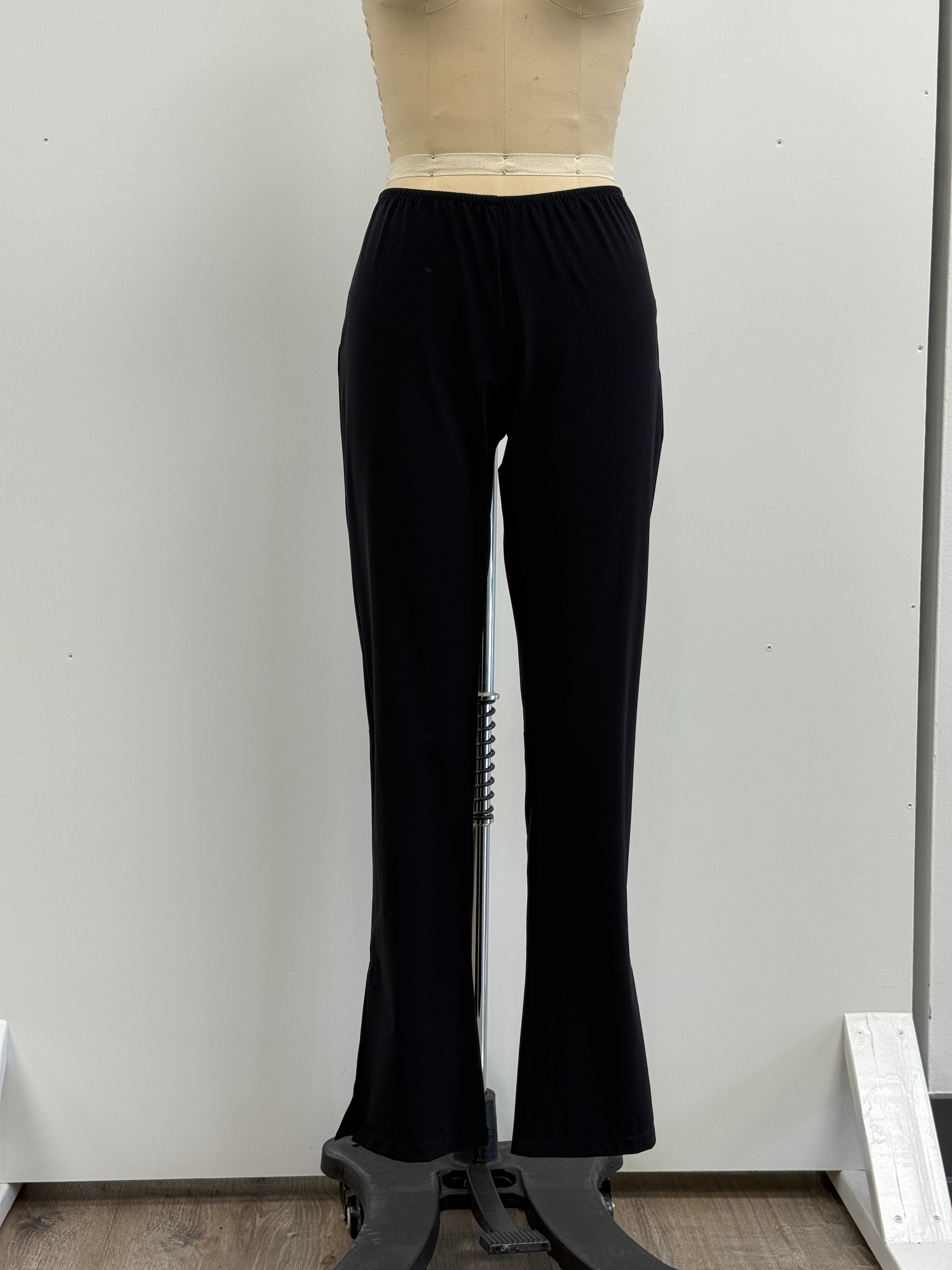 Katharina Hovman Hose Schlitz Pant in Black