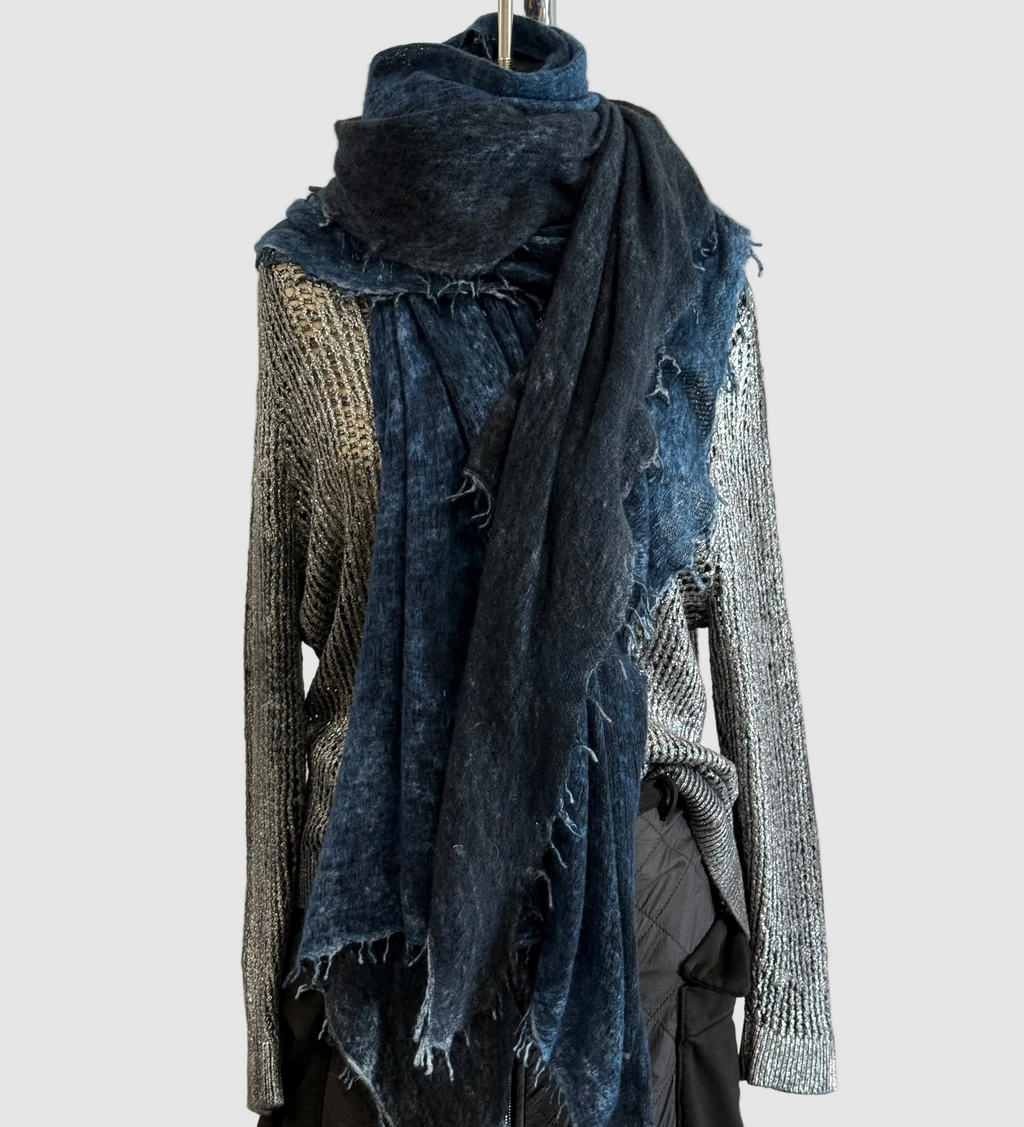 Fissore Bi-Color Cashmere Scarf in Navy/Black