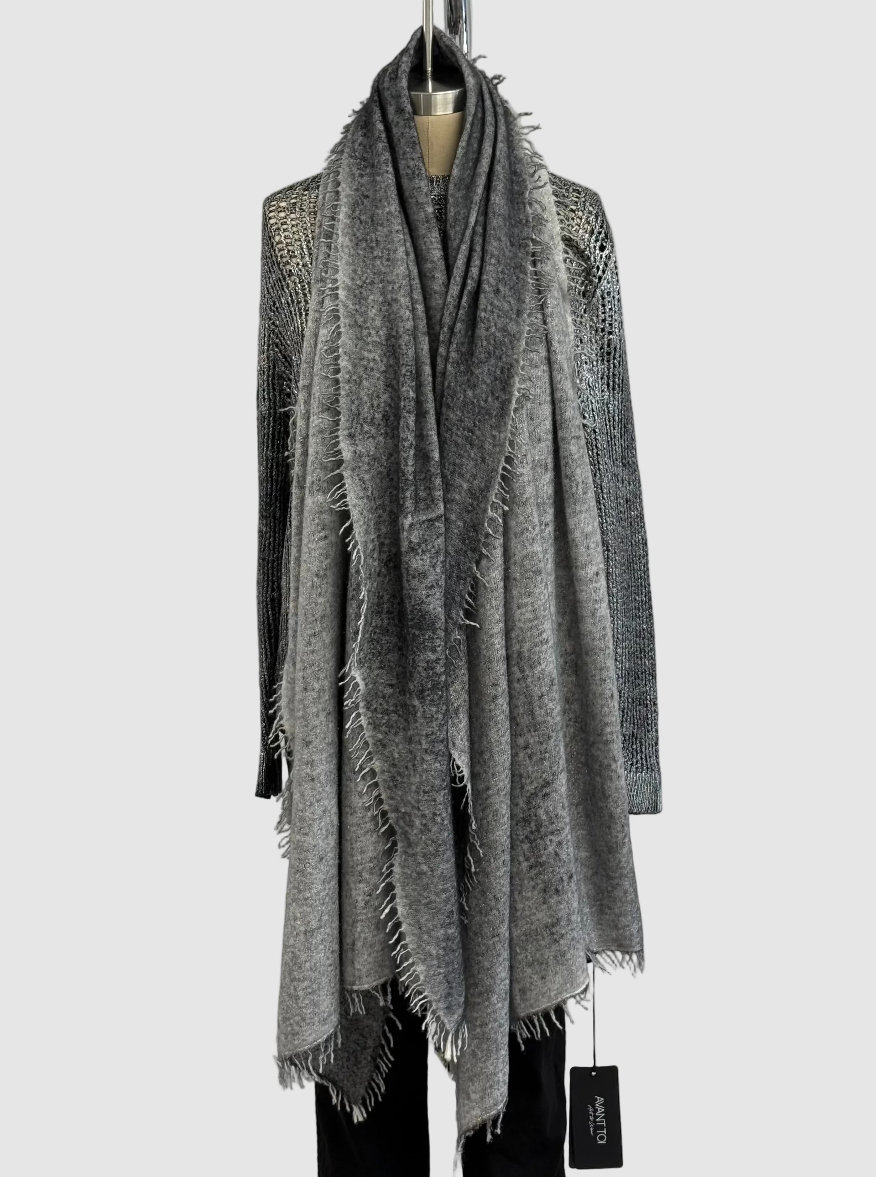 Avant Toi Stardust Laminated Effect Cashmere Stola in Husky