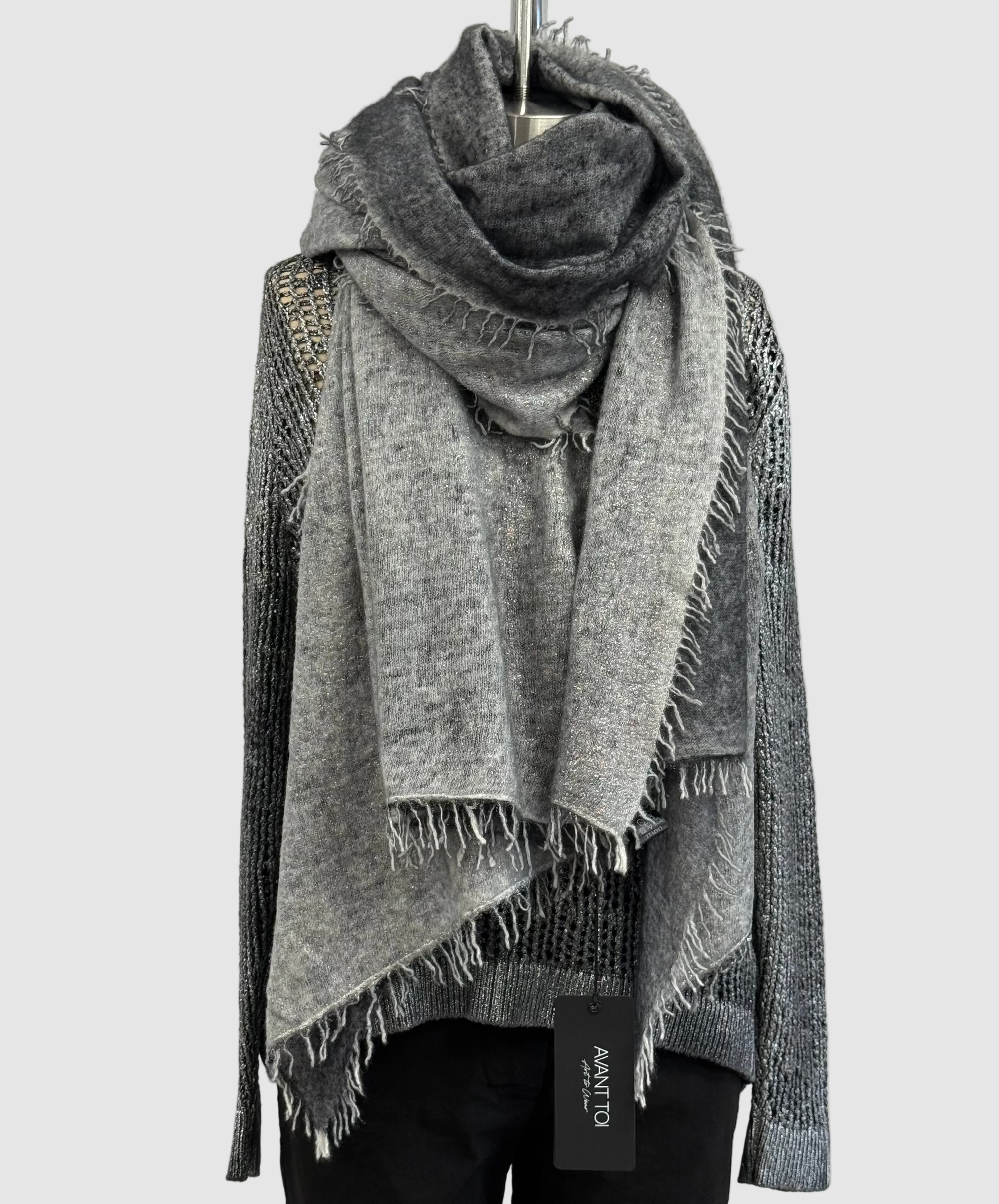 Avant Toi Stardust Laminated Effect Cashmere Stola in Husky