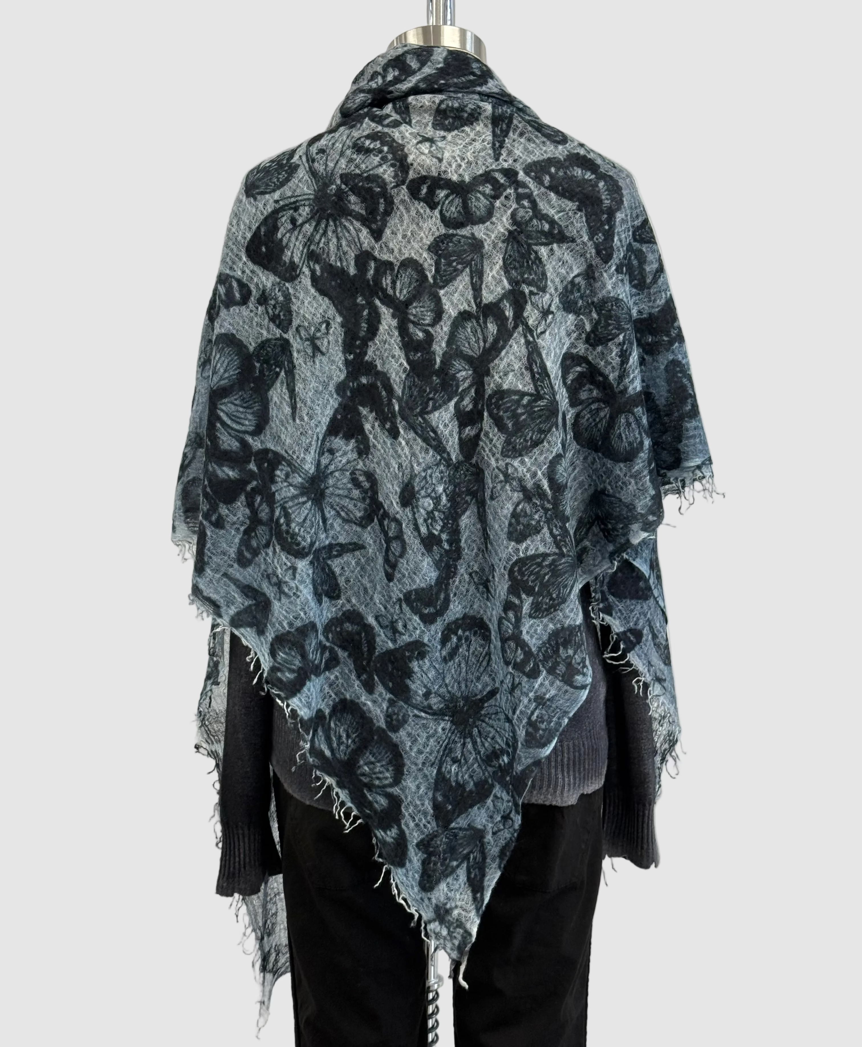 Avant Toi Hand-Painted Cashmere Stampa Farfalle In Nero Water