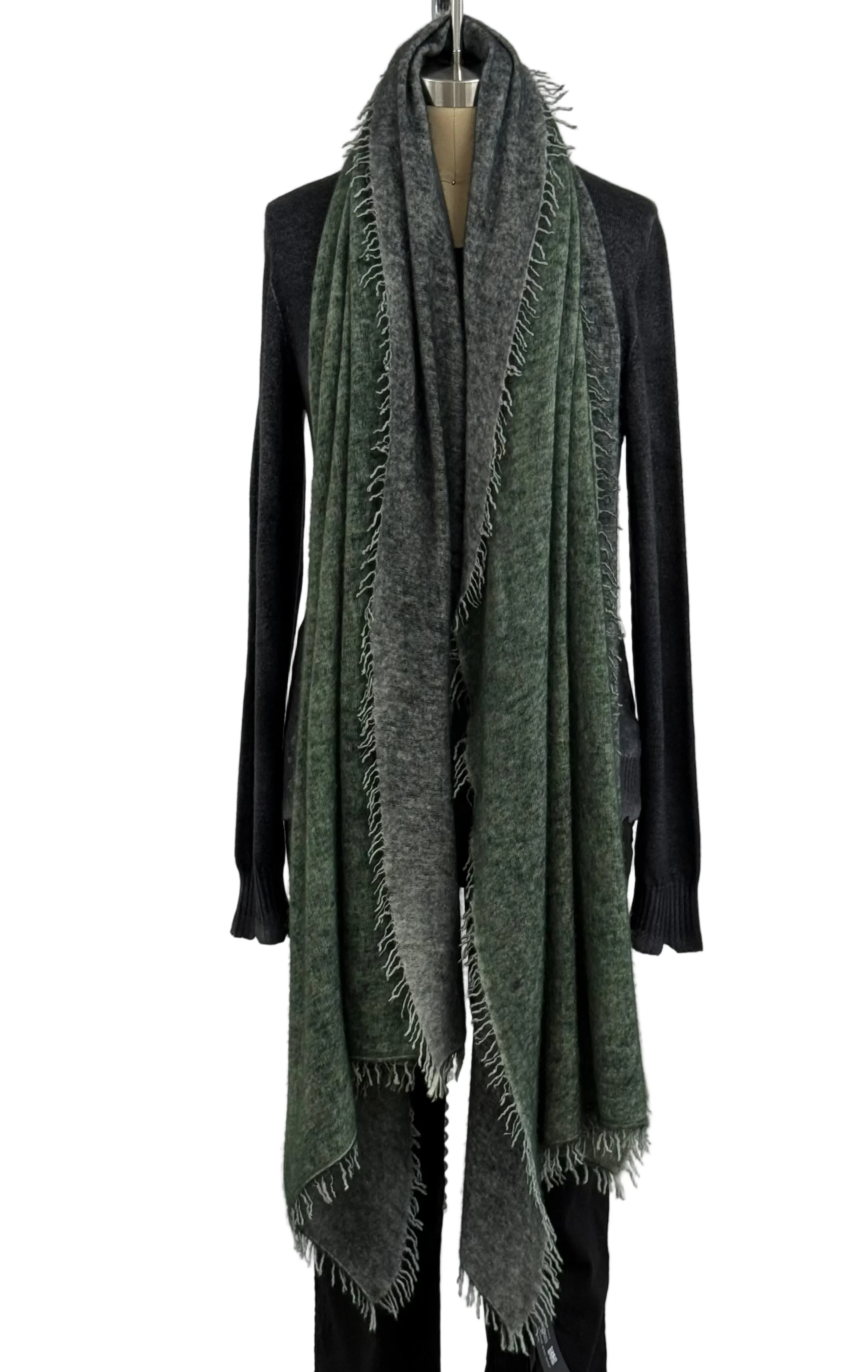 Avant Toi Bi-Color Cashmere Stola in Nero/Bosco