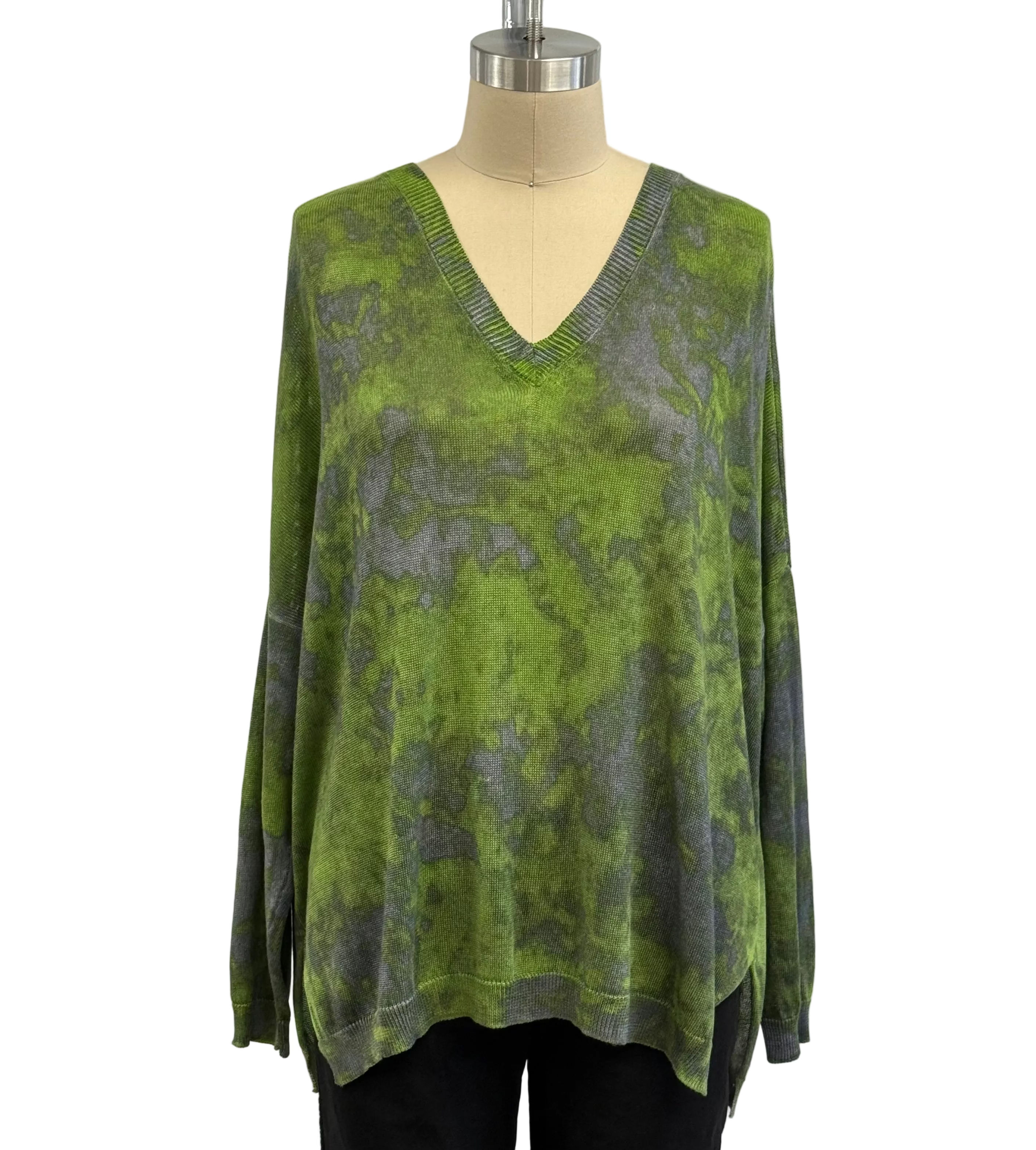 Avant Toi V-Neck Silk Pullover in N/Citronella