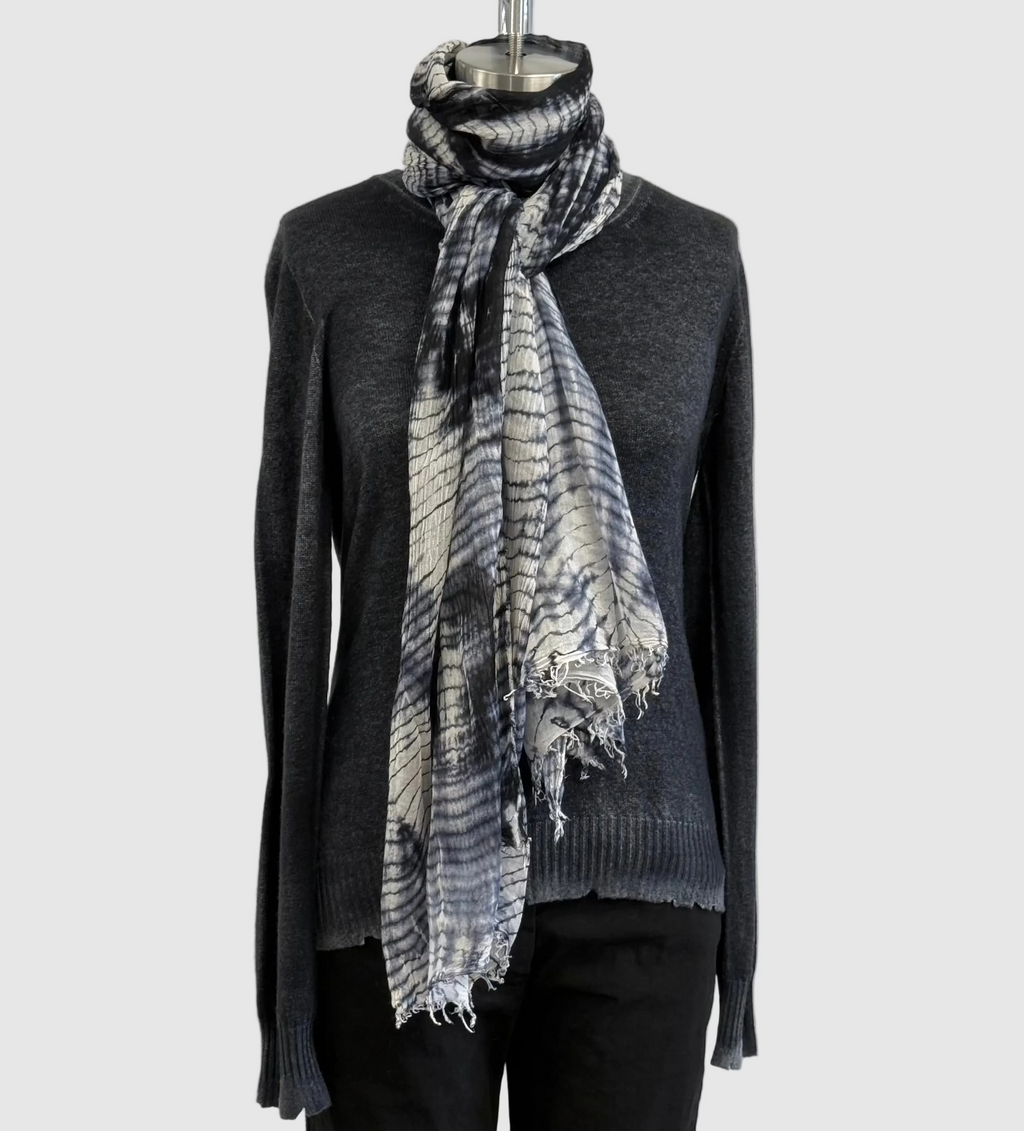 ANNIE TURBIN BLUE/BLACK CREAM SHIBORI MODAL SCARF