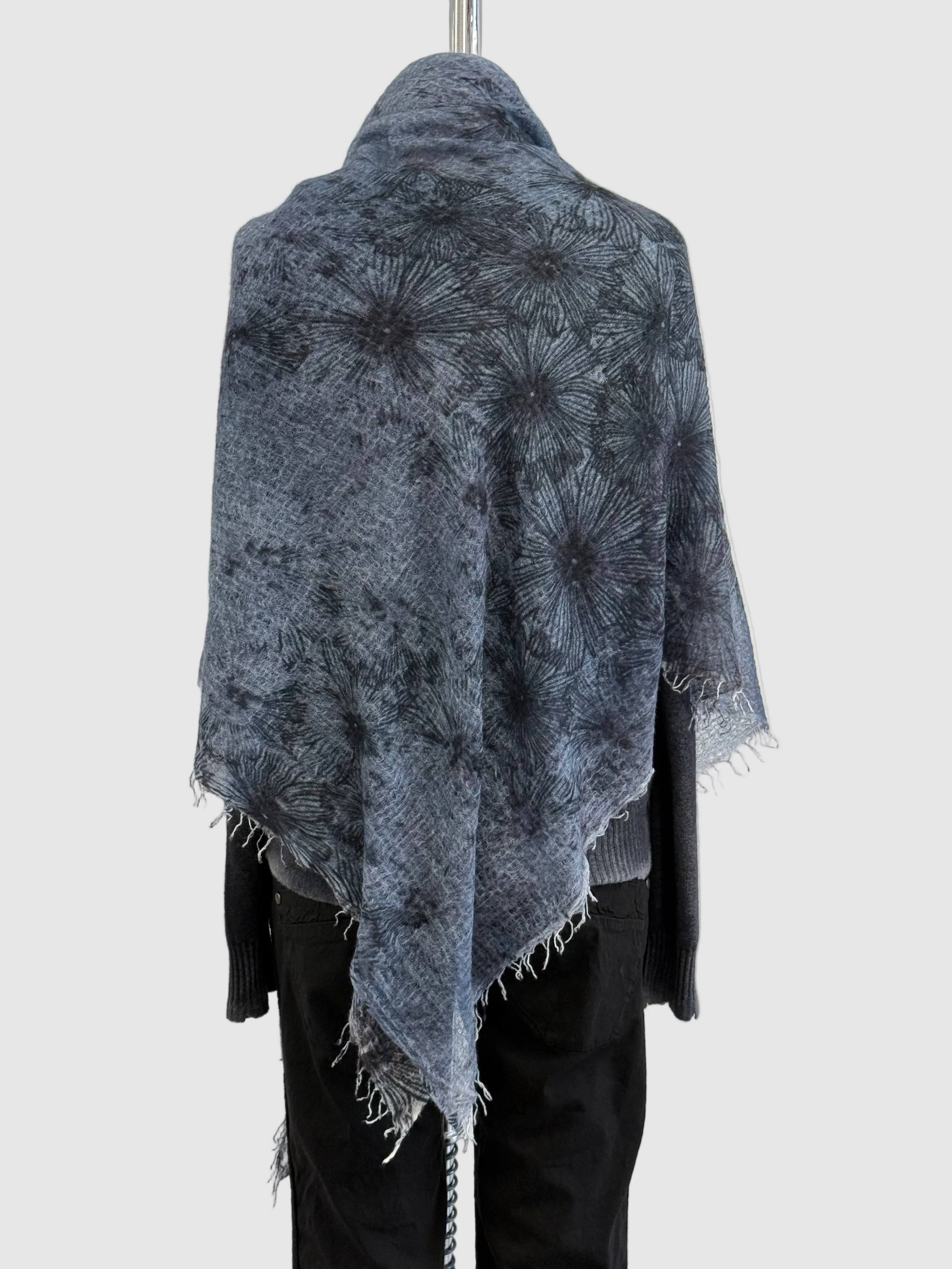 Avant Toi Hand-Painted Cashmere Stola Scarf in Titanium Daisy