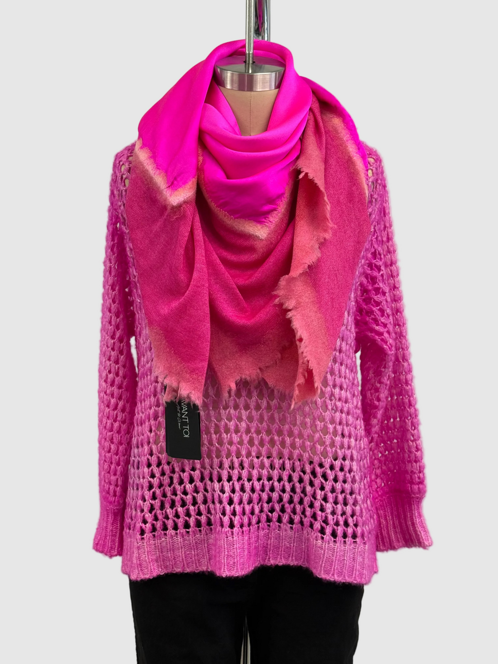 Avant Toi Hand Painted Lace Stitch Cashmere Silk Pullover in Rosa Fluo