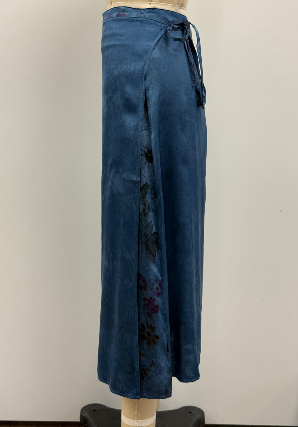 Avant Toi Faded Effect Wrap Patchwork Silk Skirt in Fiume