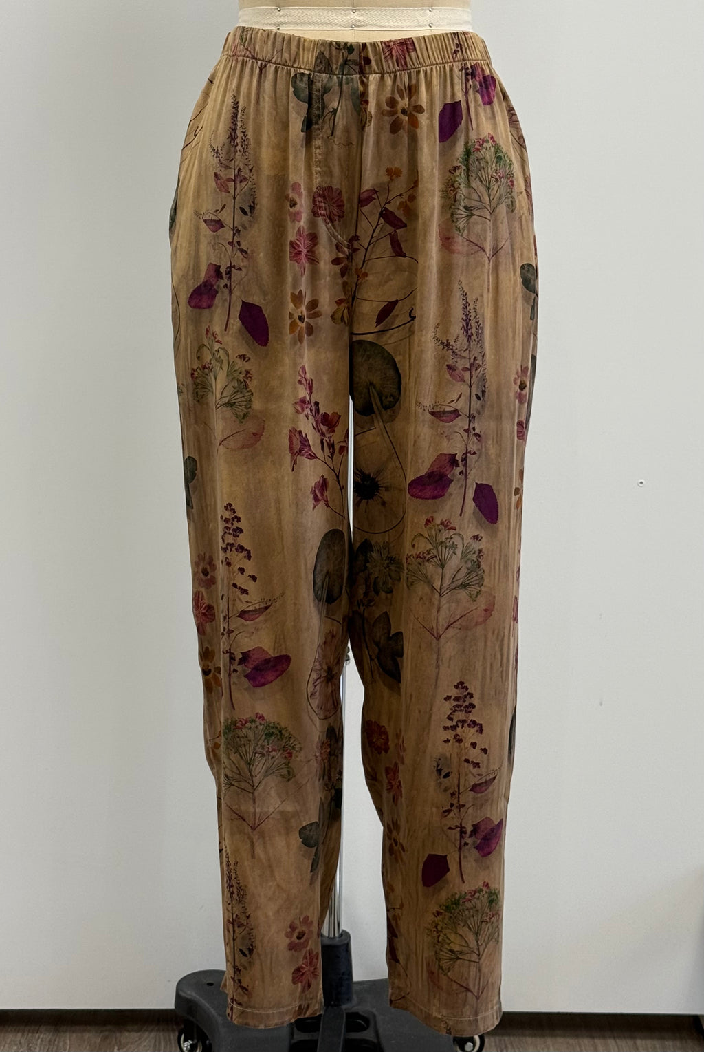Avant Toi Faded Effected Stretch Silk Pants with Pockets in Sughero